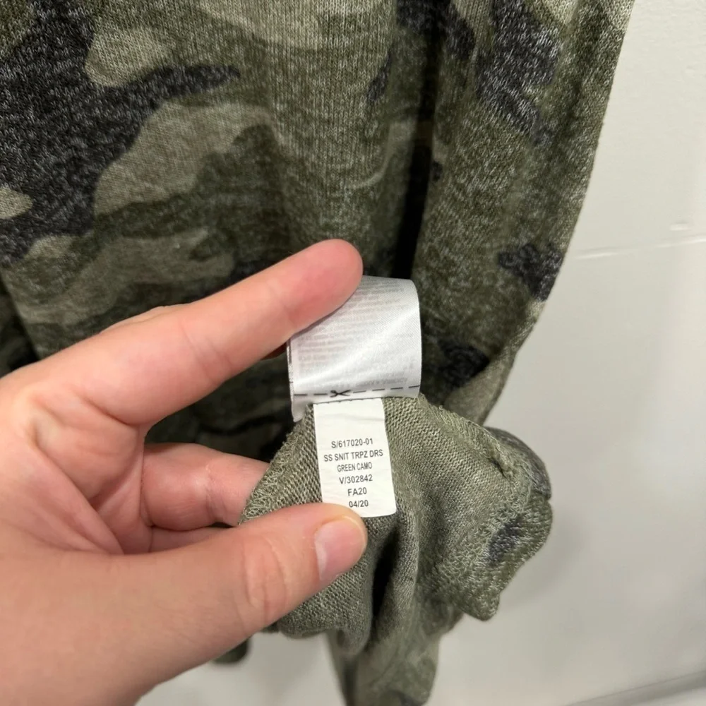 Gap Short Puff Sleeve Camo Green Dress Medium 8 Girls